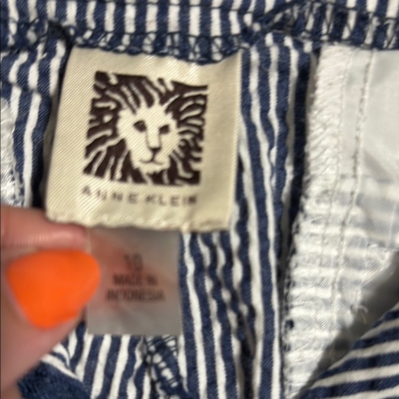 Anne Klein Striped Blue and White Pants with Gold Button Accents Size 10 - Picture 6 of 6